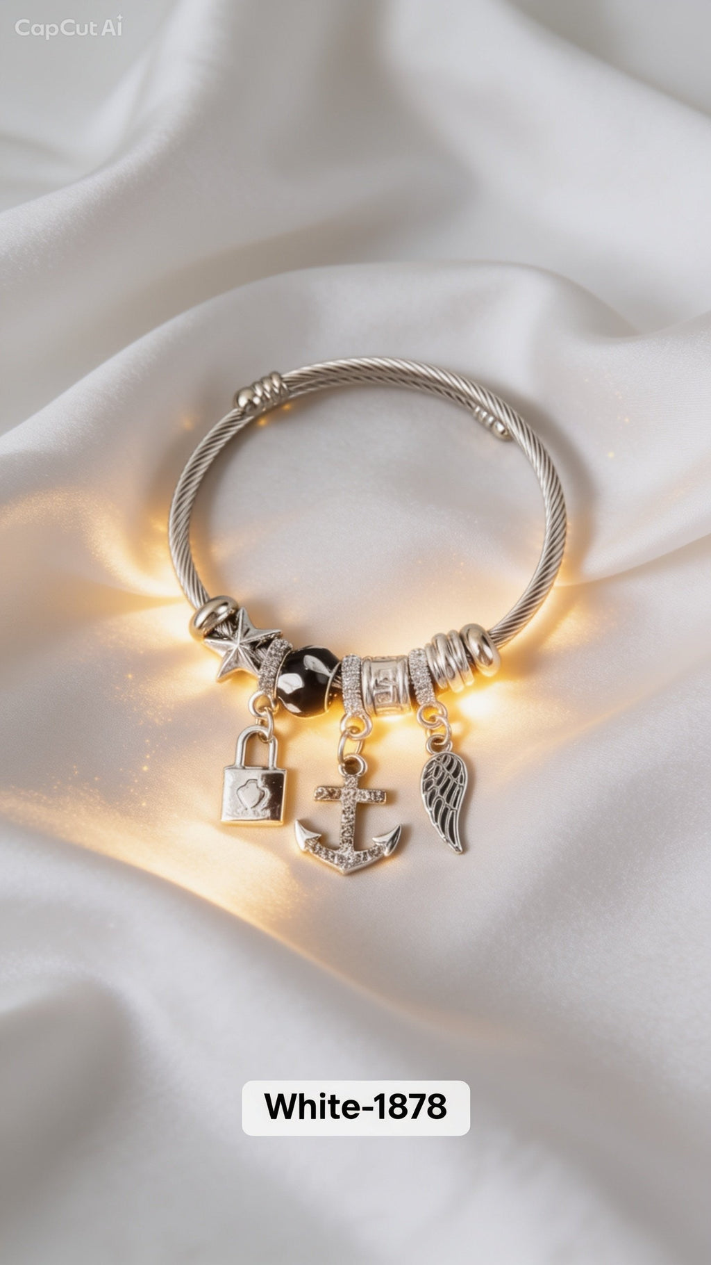 Dainty Pearl Bracelet – Minimalist Fashion Accessory for Girls